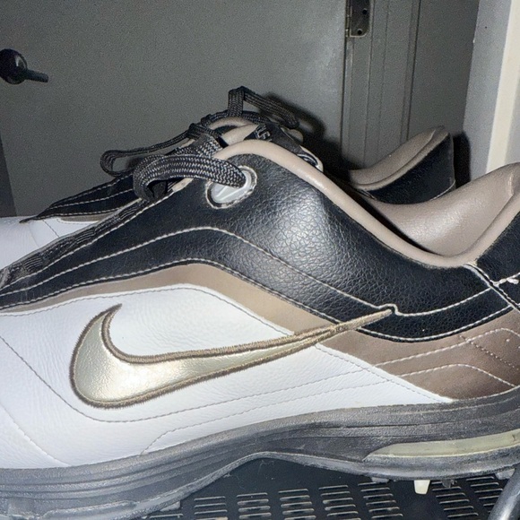 Nike Golf Air Academy Water Proof MSRP $130 Size 9.5 Cleats main image 3